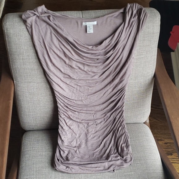 H&M ruffled sleeveless shirt - Picture 3 of 8